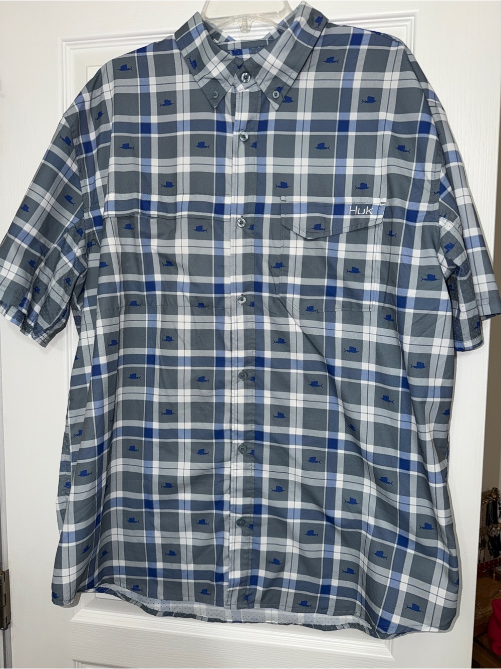Huk Tide Point Fish Plaid Short Sleeve Shirt - Picture 2 of 4
